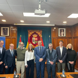 Encuentro de trabajo para la mejora del transporte y la comunicación de los municipios de la Sierra Oeste